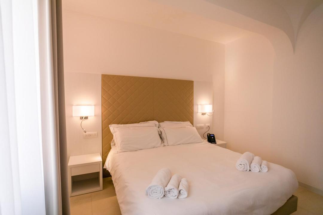 Hotel Moresco Santa Teresa Gallura Bagian luar foto