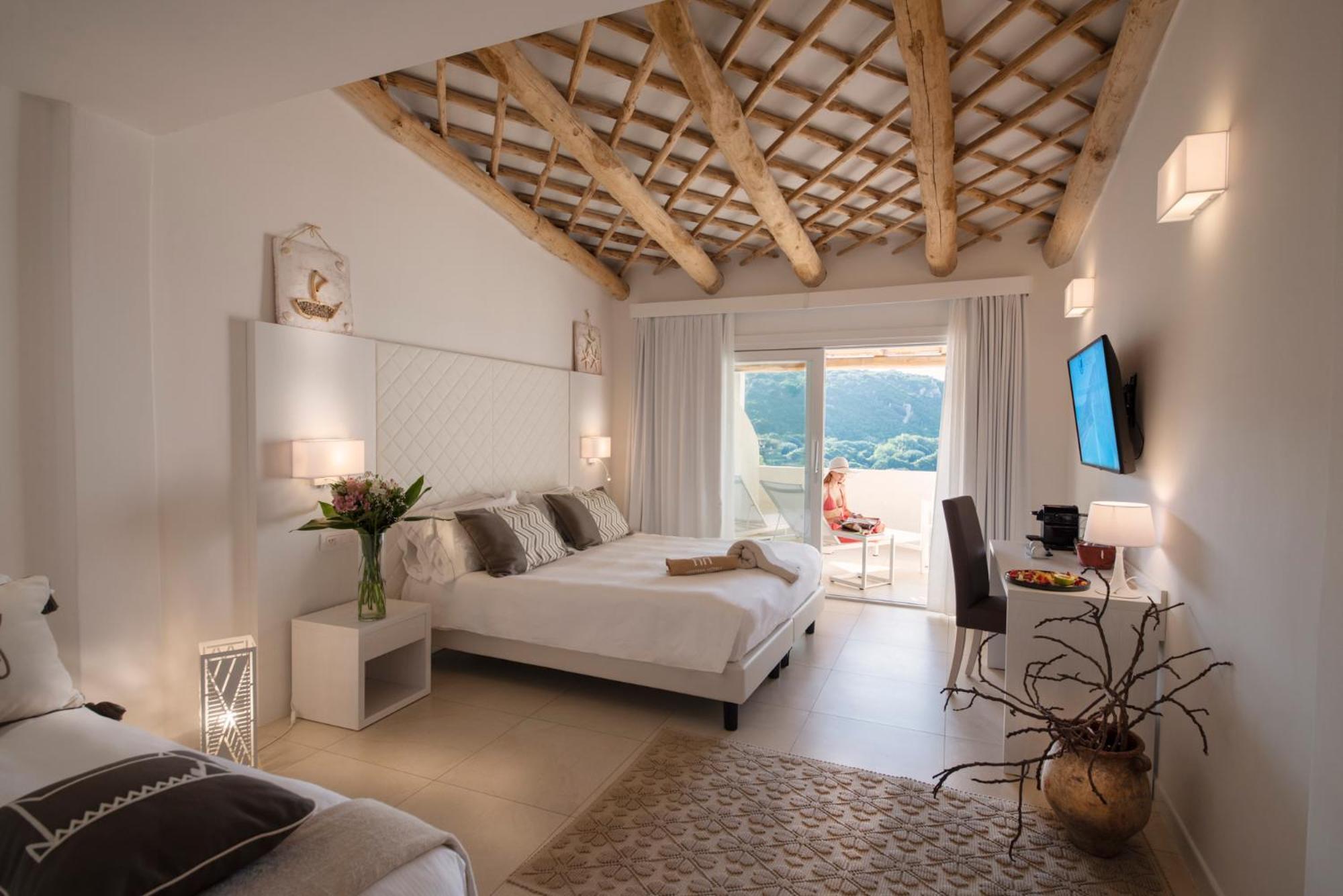 Hotel Moresco Santa Teresa Gallura Bagian luar foto